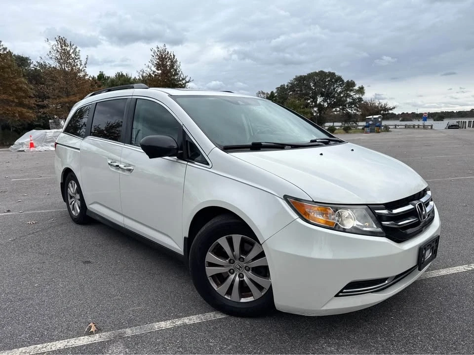 2014 Honda Odyssey - Image 9 of 20