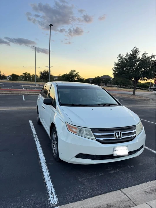 2014 Honda Odyssey - Image 6 of 13