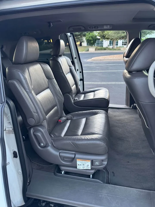 2014 Honda Odyssey - Image 12 of 13
