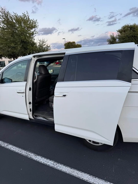 2014 Honda Odyssey - Image 10 of 13
