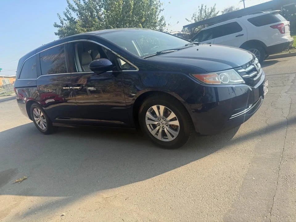 2014 Honda Odyssey - Image 2 of 20