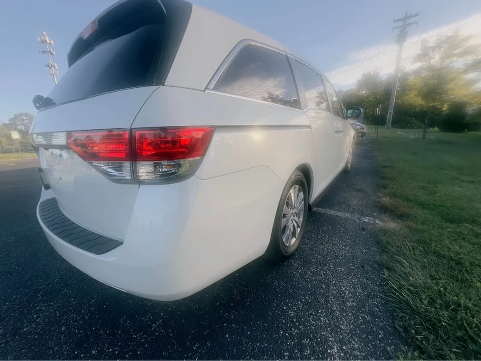 2014 Honda Odyssey - Image 3 of 9