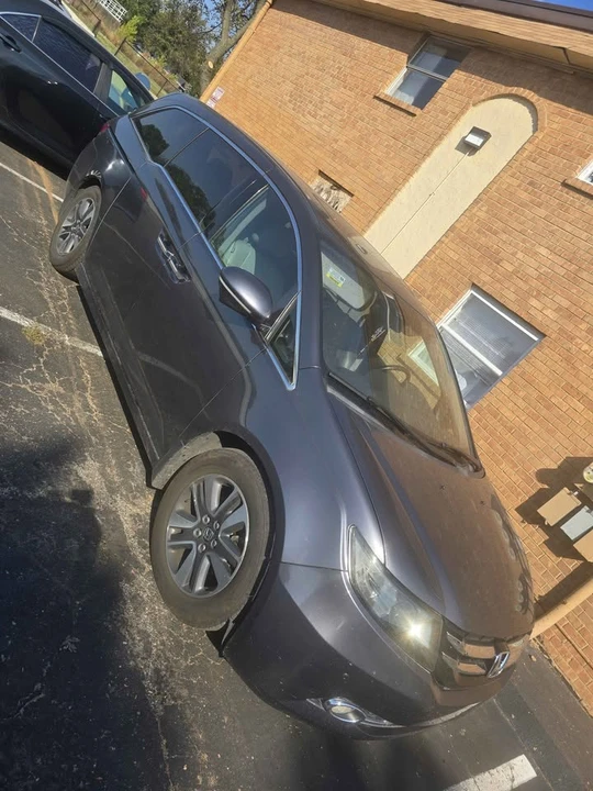 2014 Honda Odyssey - Image 15 of 16