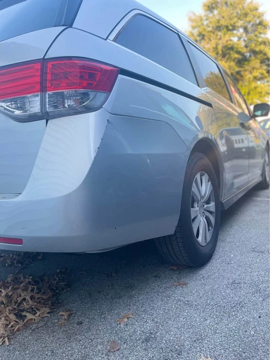 2014 Honda Odyssey - Image 2 of 3
