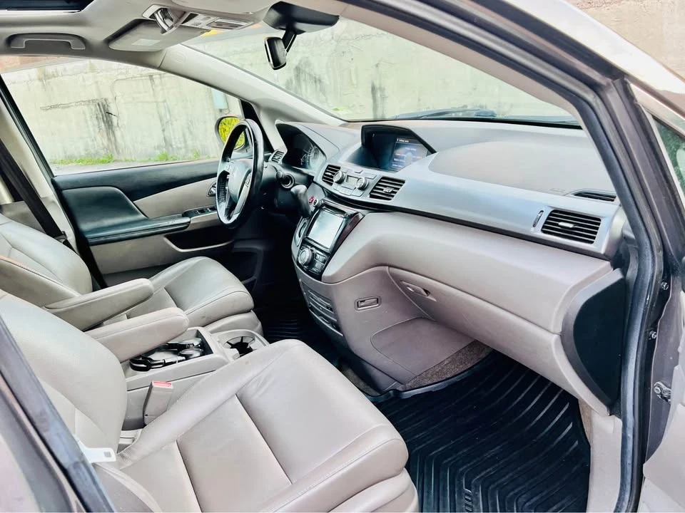2014 Honda Odyssey - Image 18 of 19