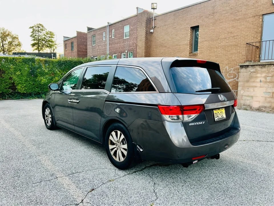 2014 Honda Odyssey - Image 2 of 19