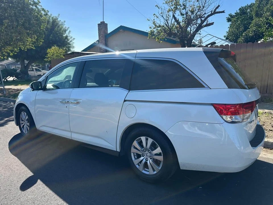 2014 Honda Odyssey - Image 4 of 9