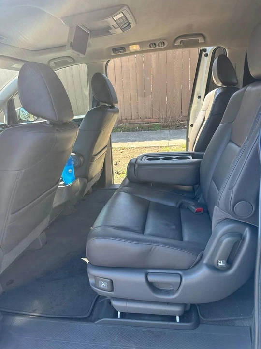 2014 Honda Odyssey - Image 6 of 9