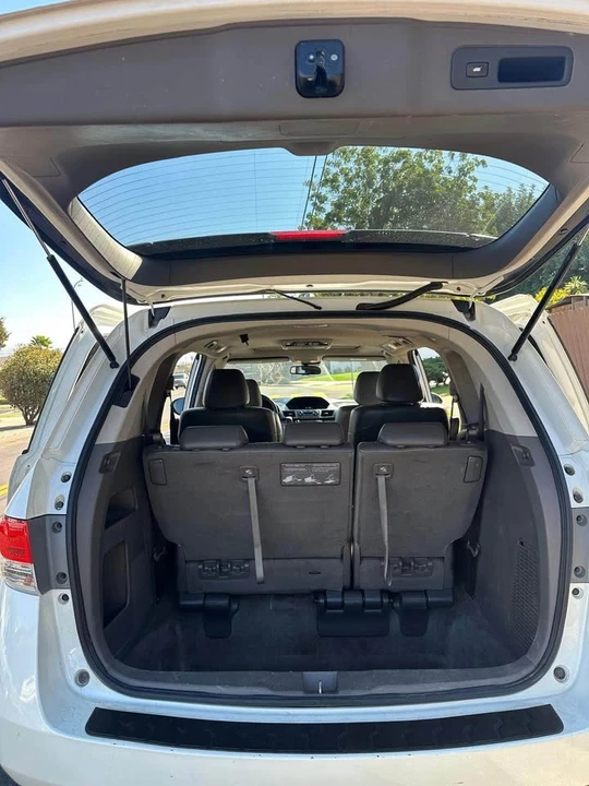 2014 Honda Odyssey - Image 8 of 9