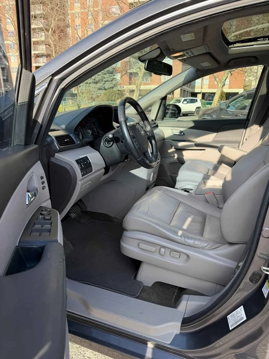 2014 Honda Odyssey - Image 7 of 18