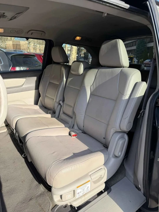 2014 Honda Odyssey - Image 9 of 18