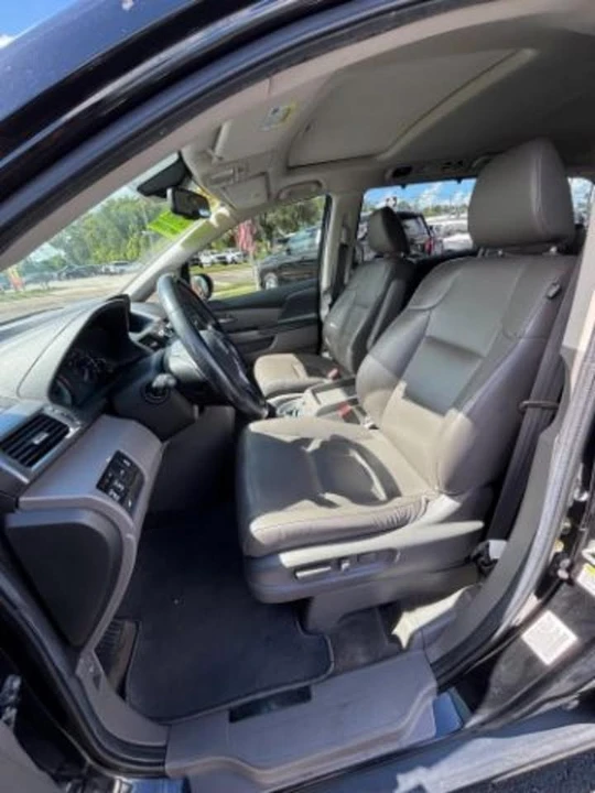 2014 Honda Odyssey - Image 5 of 15