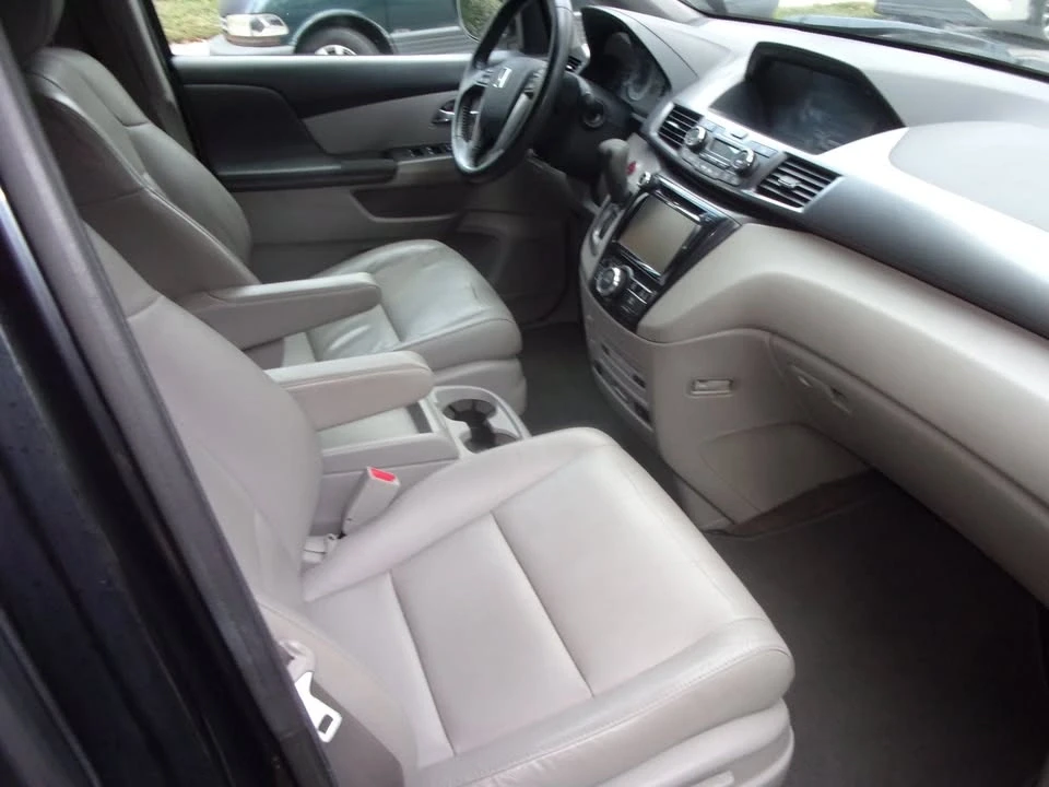 2014 Honda Odyssey - Image 8 of 18
