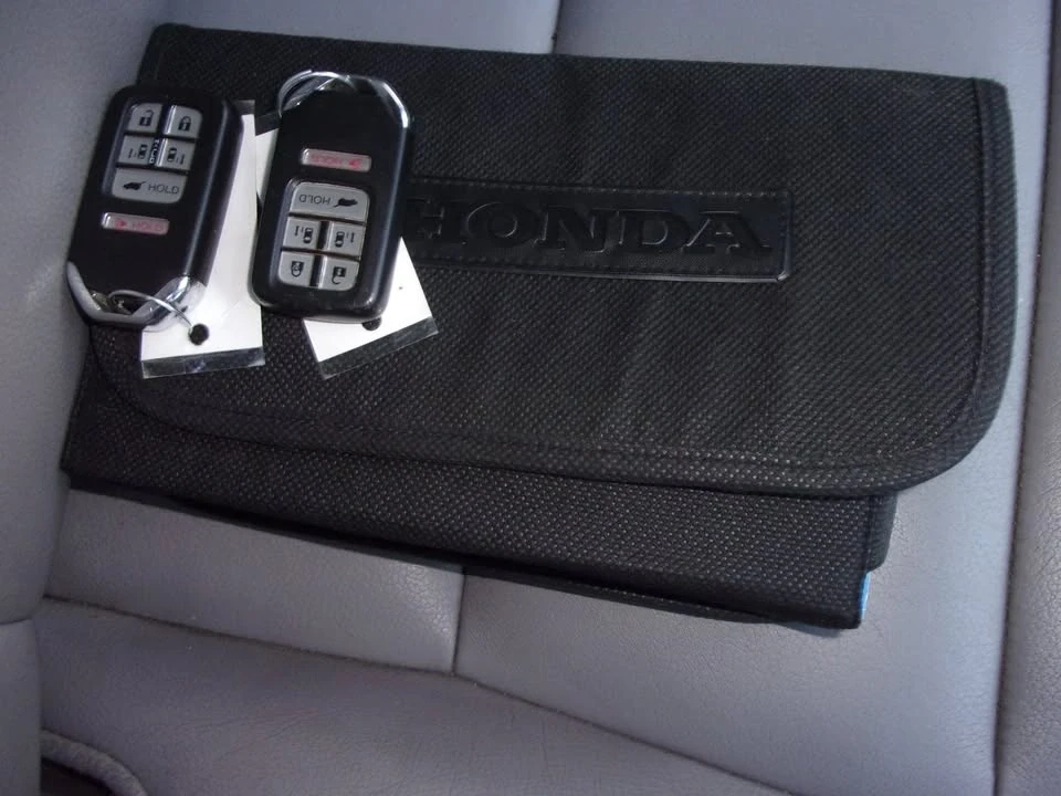 2014 Honda Odyssey - Image 5 of 18