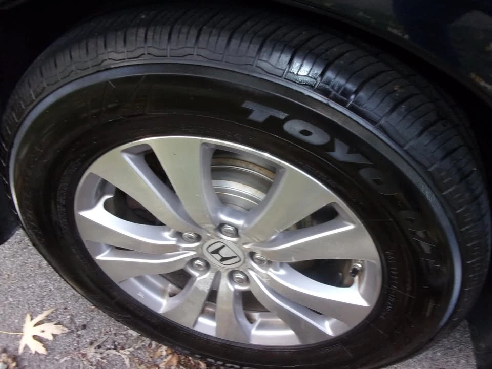 2014 Honda Odyssey - Image 16 of 18