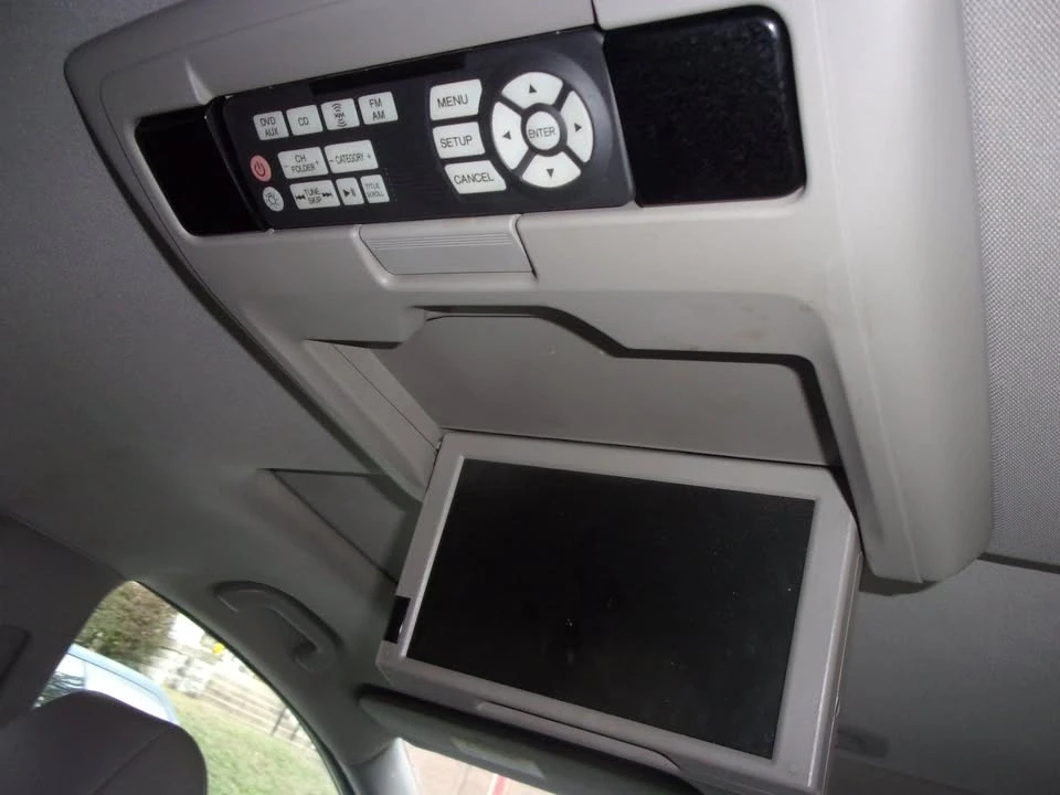 2014 Honda Odyssey - Image 11 of 18