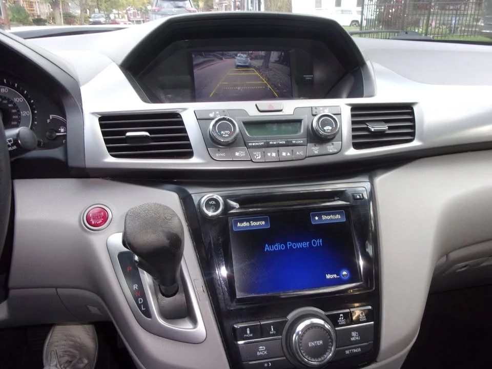 2014 Honda Odyssey - Image 12 of 18
