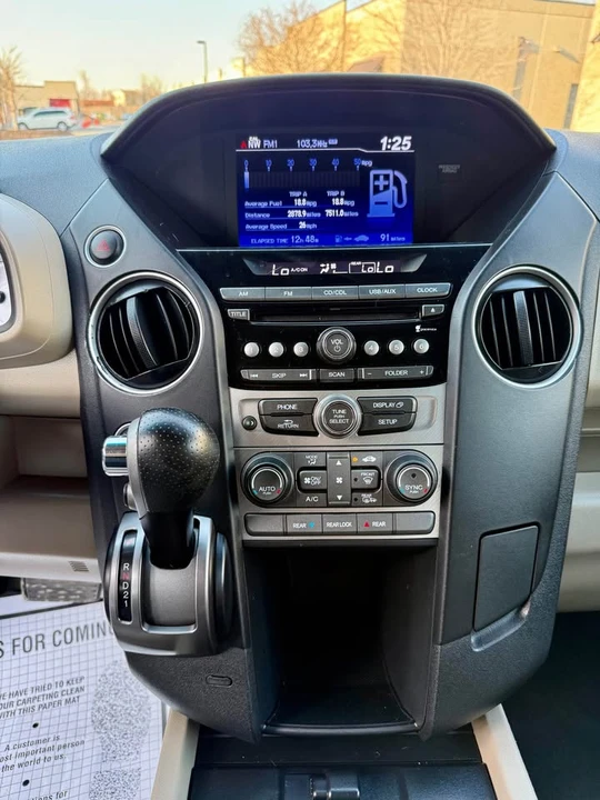 2014 Honda Pilot 2nd Gen - Image 12 of 20