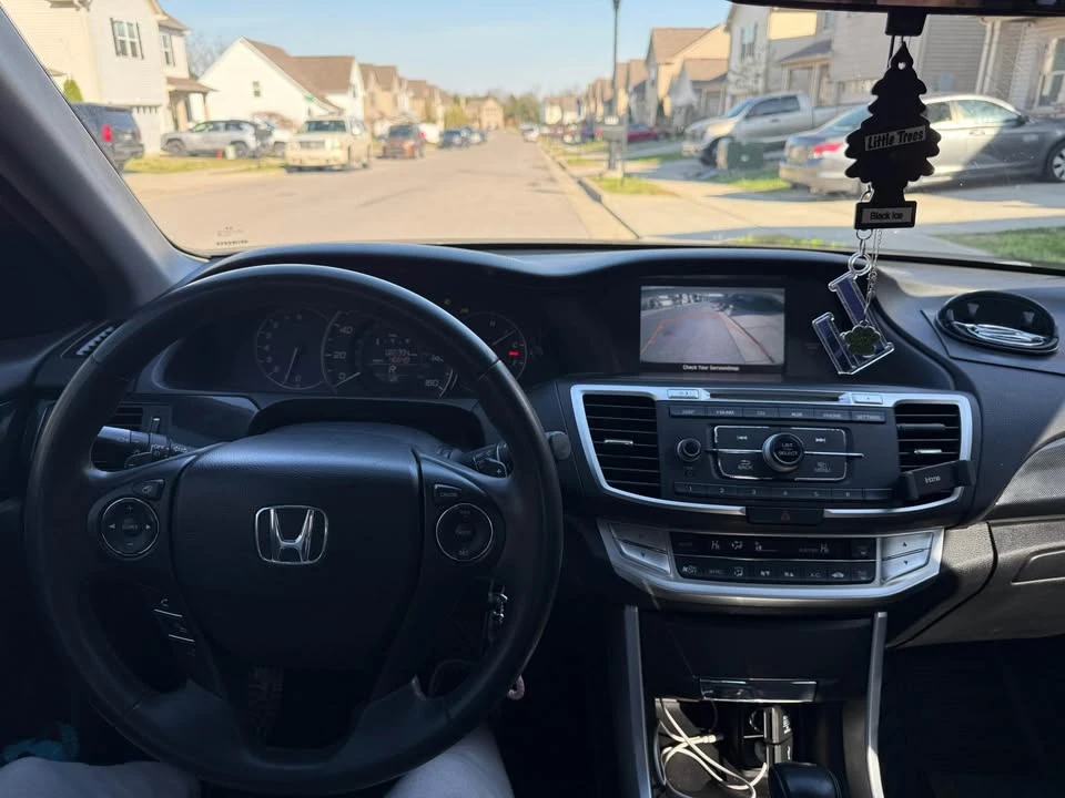 2014 Honda Accord 9th Gen - Image 11 of 13