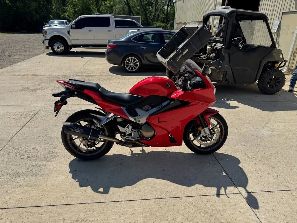 2014 Honda VF & VFR - Image 4 of 5