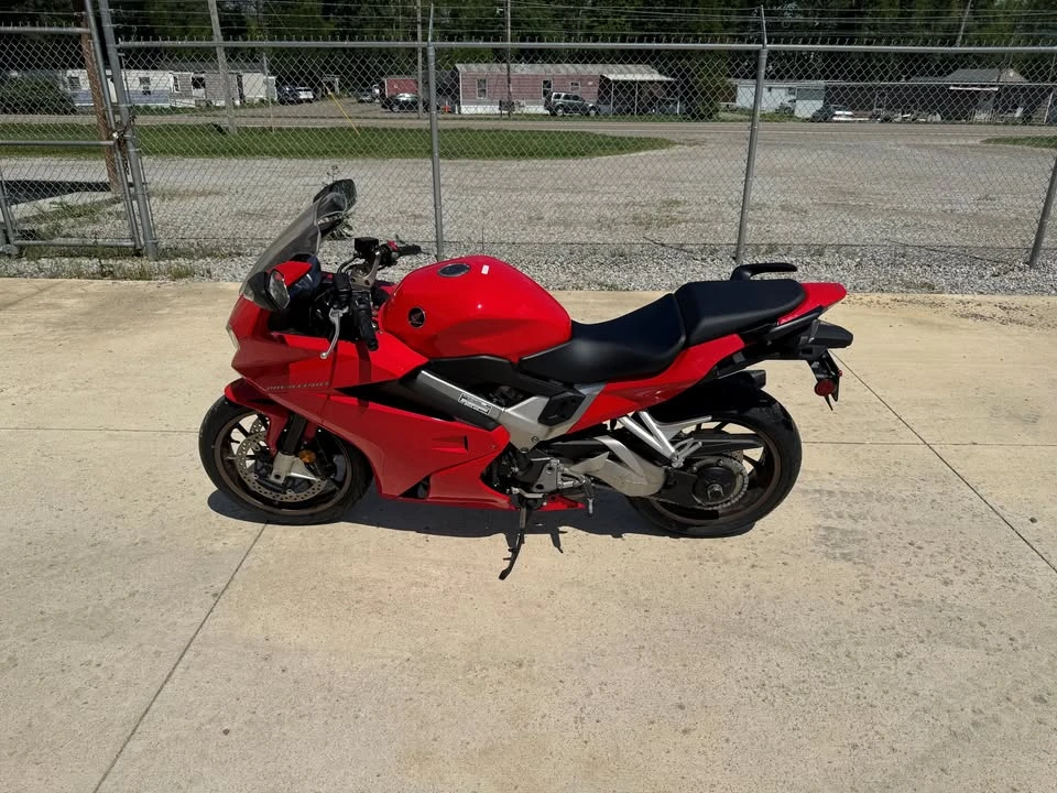 2014 Honda VF & VFR - Image 5 of 5