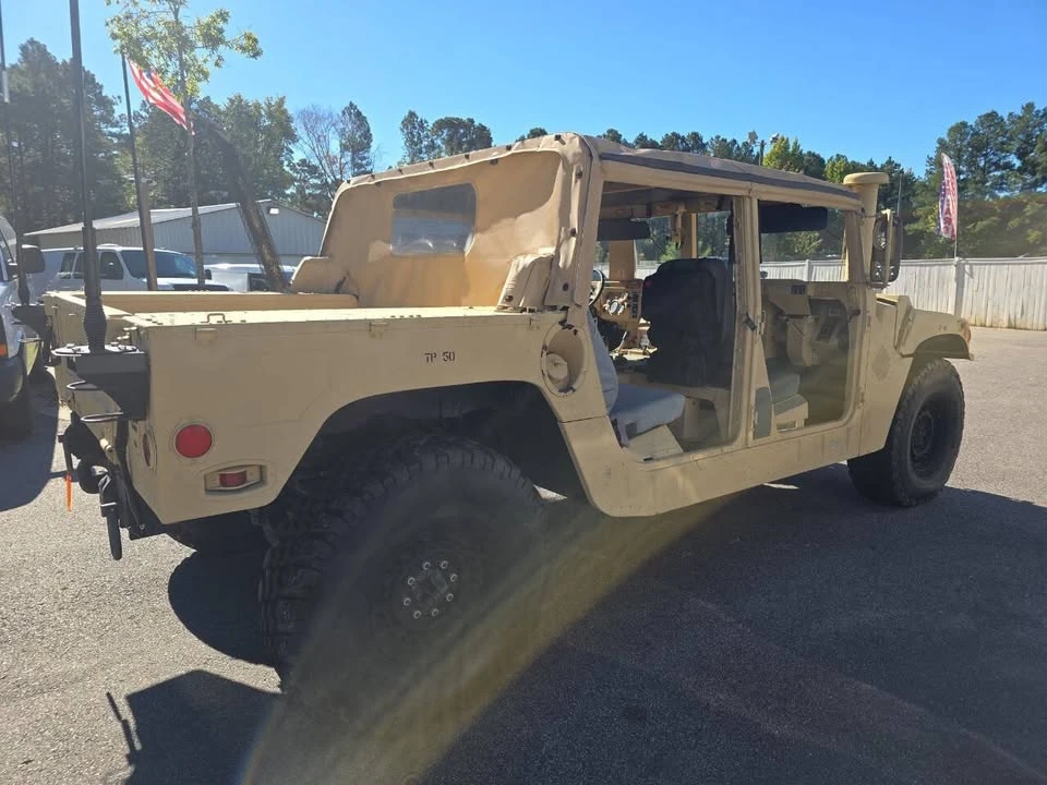2014 Hummer HMMWV - Image 5 of 19