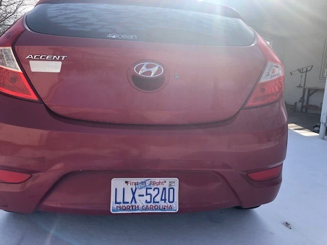 2014 Hyundai Accent - Image 5 of 11