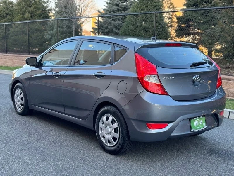 2014 Hyundai Accent - Image 11 of 12