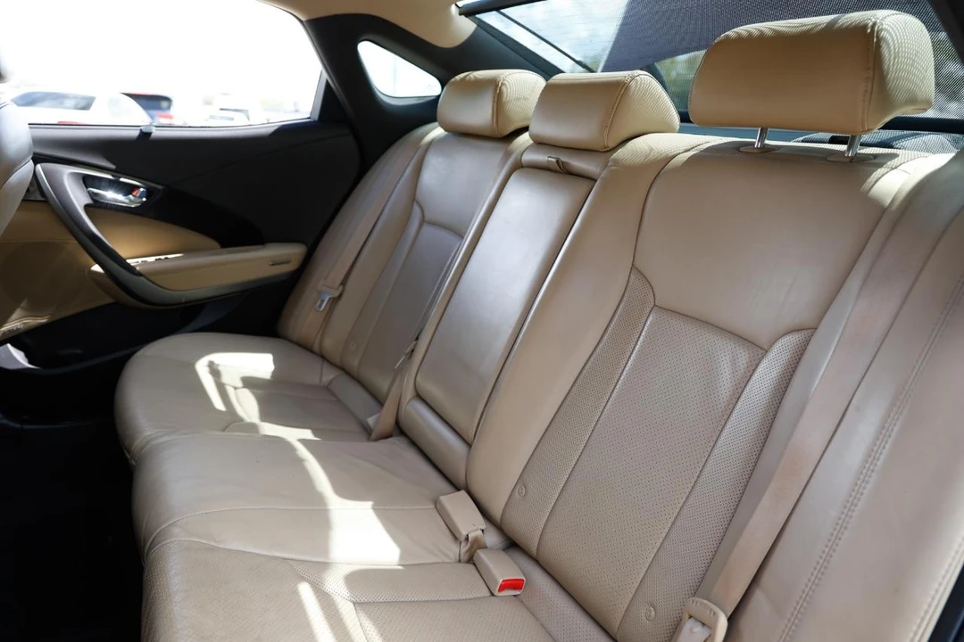 2014 Hyundai Azera - Image 8 of 12