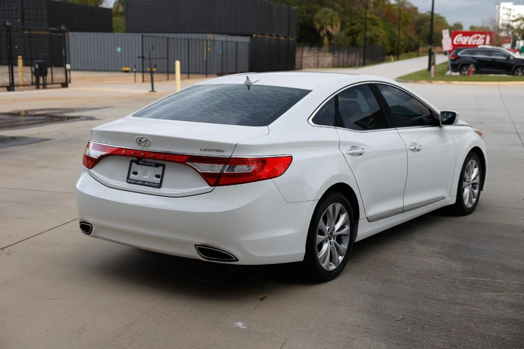 2014 Hyundai Azera - Image 11 of 21