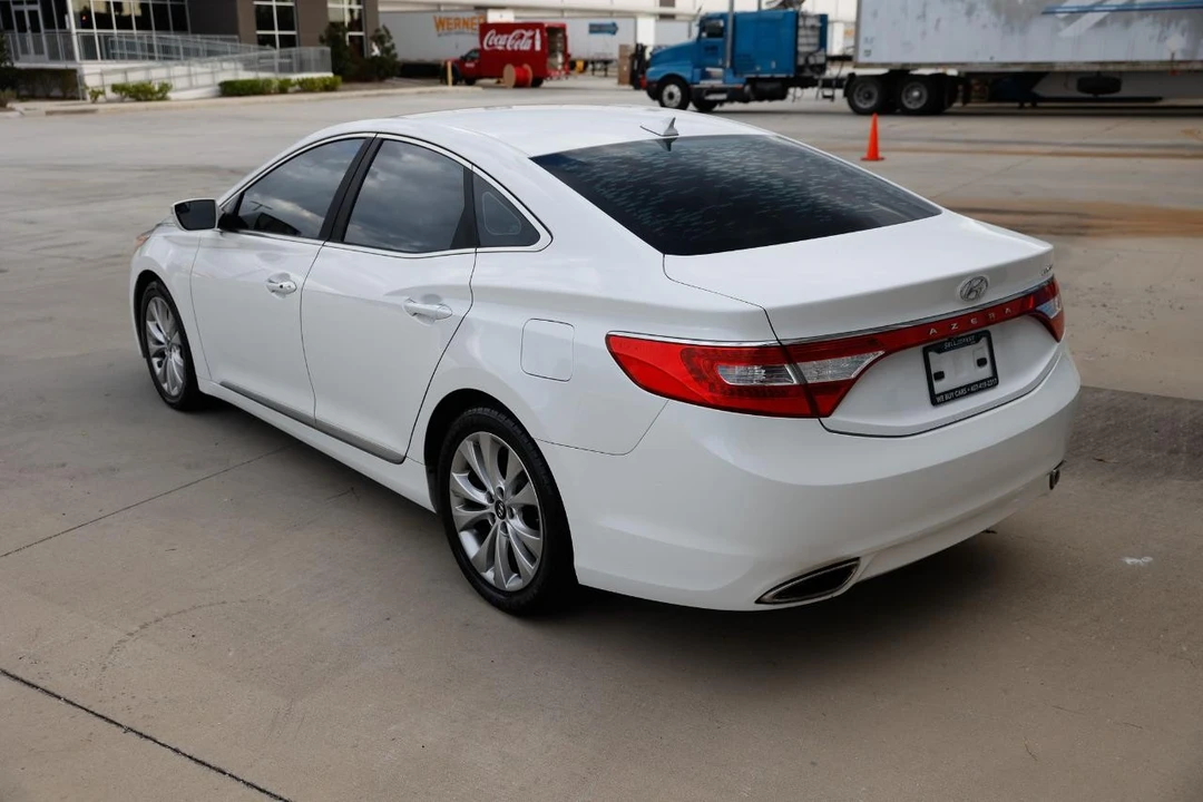 2014 Hyundai Azera - Image 5 of 21