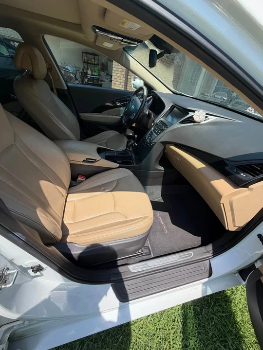 2014 Hyundai Azera - Image 3 of 13