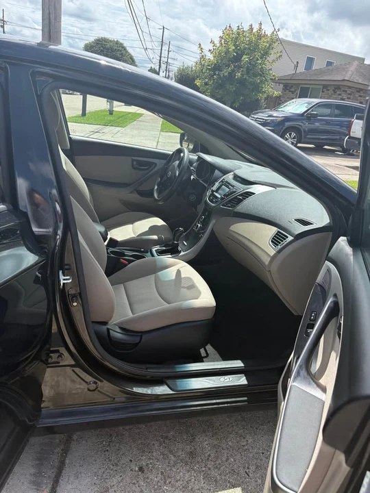 2014 Hyundai Elantra - Image 3 of 6