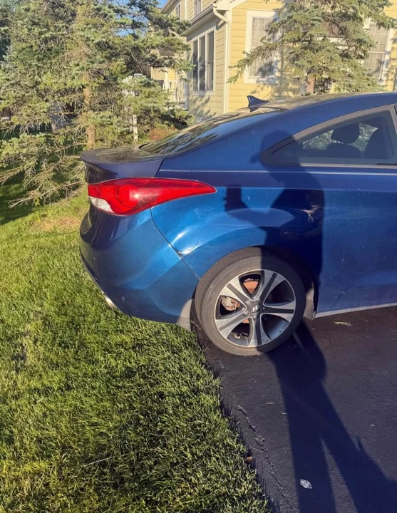 2014 Hyundai Elantra - Image 3 of 7