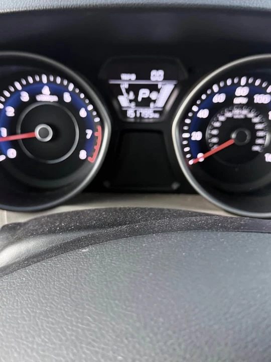 2014 Hyundai Elantra - Image 14 of 15