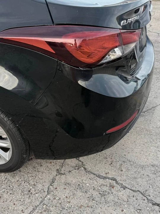 2014 Hyundai Elantra - Image 3 of 15