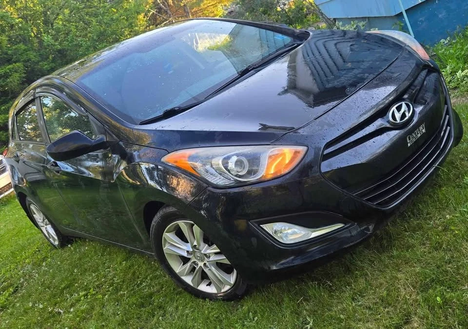 2014 Hyundai Elantra - Image 7 of 10