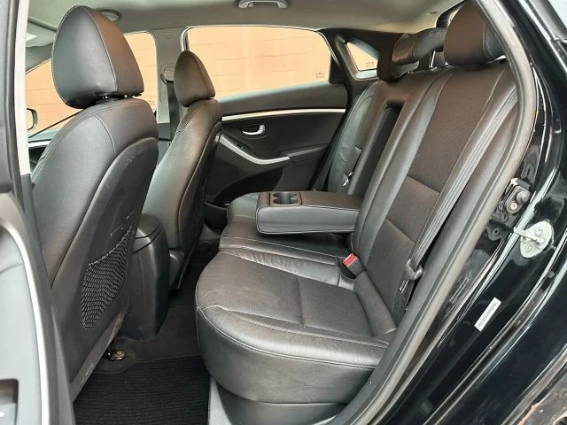 2014 Hyundai Elantra - Image 15 of 21