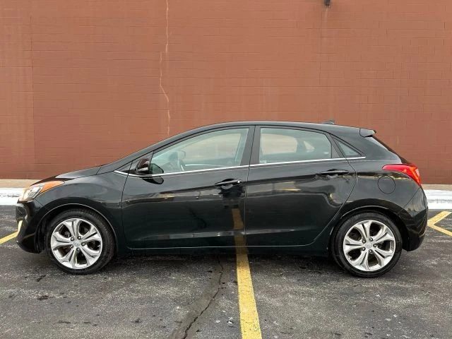 2014 Hyundai Elantra - Image 11 of 21
