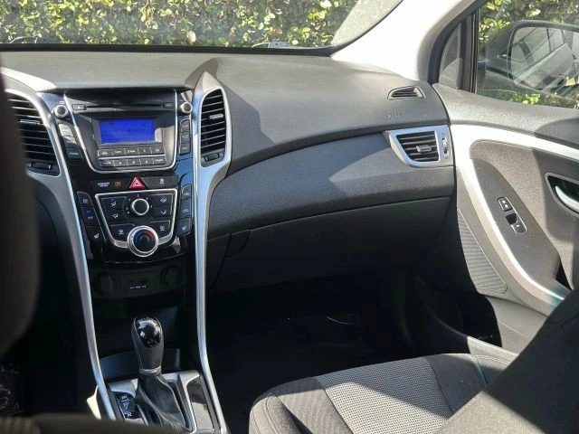 2014 Hyundai Elantra - Image 20 of 21