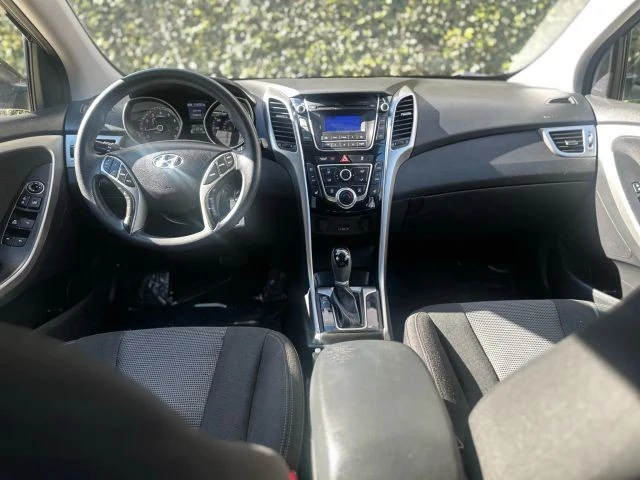 2014 Hyundai Elantra - Image 17 of 21