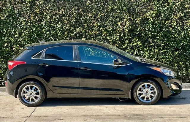 2014 Hyundai Elantra - Image 5 of 21