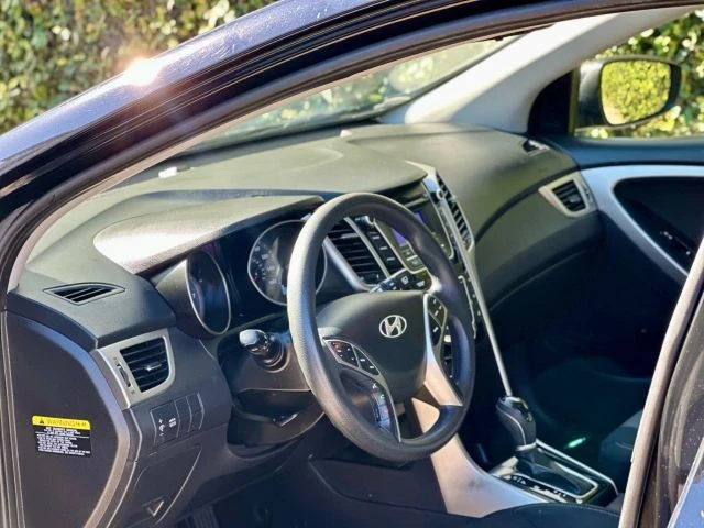 2014 Hyundai Elantra - Image 15 of 21