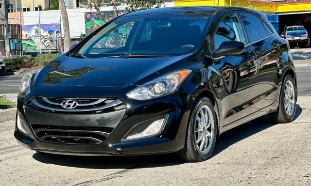 2014 Hyundai Elantra - Image 7 of 21