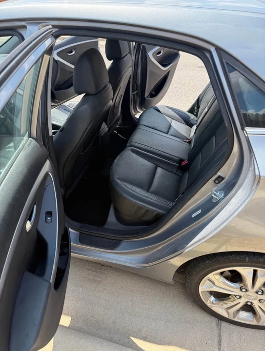 2014 Hyundai Elantra - Image 8 of 11