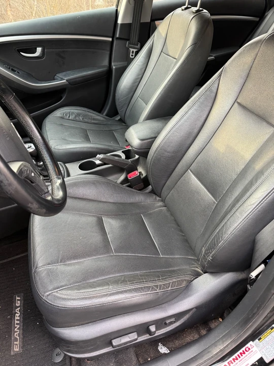 2014 Hyundai Elantra - Image 4 of 9