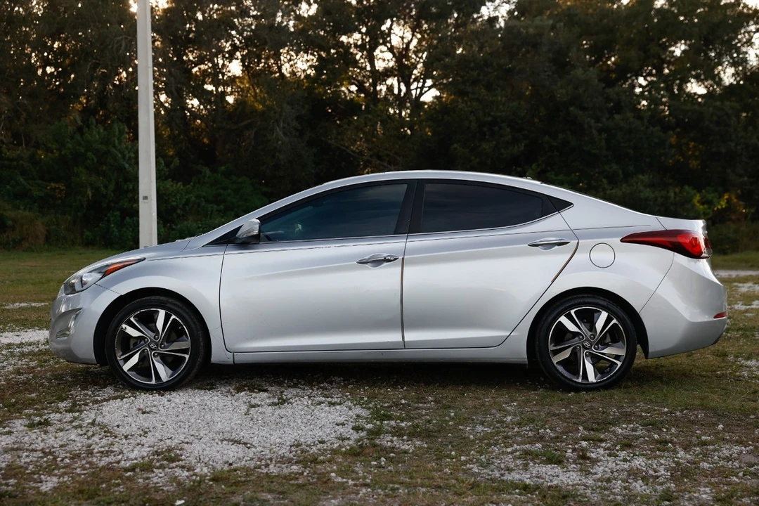 2014 Hyundai Elantra - Image 3 of 12