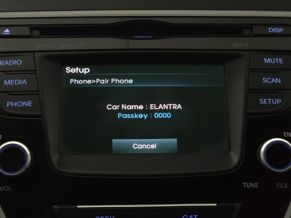 2014 Hyundai Elantra - Image 4 of 12