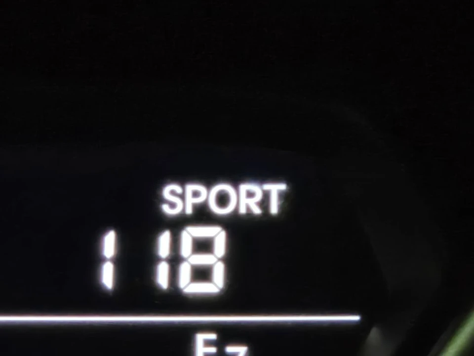 2014 Hyundai Elantra - Image 7 of 12