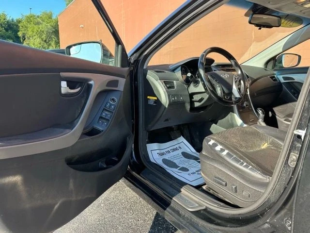 2014 Hyundai Elantra - Image 9 of 21